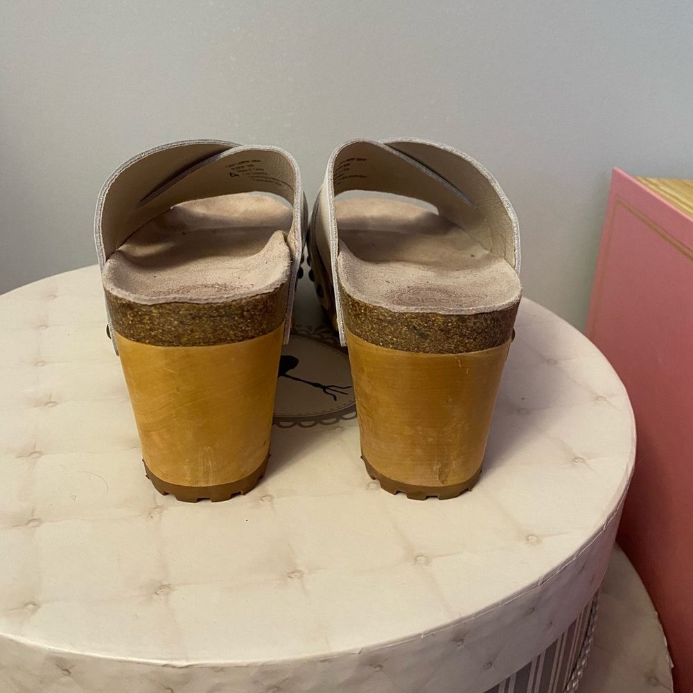 NWT 🏷️ Ecoté heeled clog sandals - Picture 4 of 8